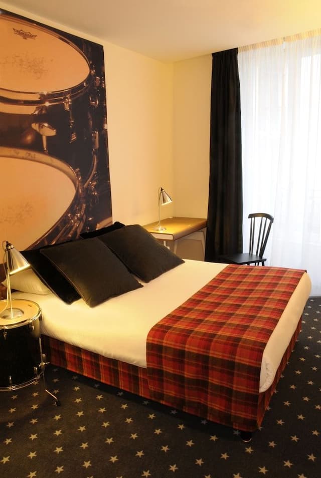 Classic Double Room