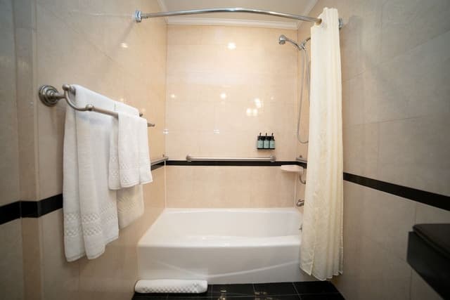 City View, Accessible, 2 Queen Beds