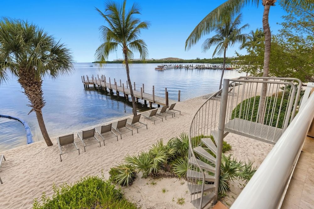 โรงแรมคีย์เวสต์ แมริออท บีชไซด์ (Key West Marriott Beachside Hotel)0