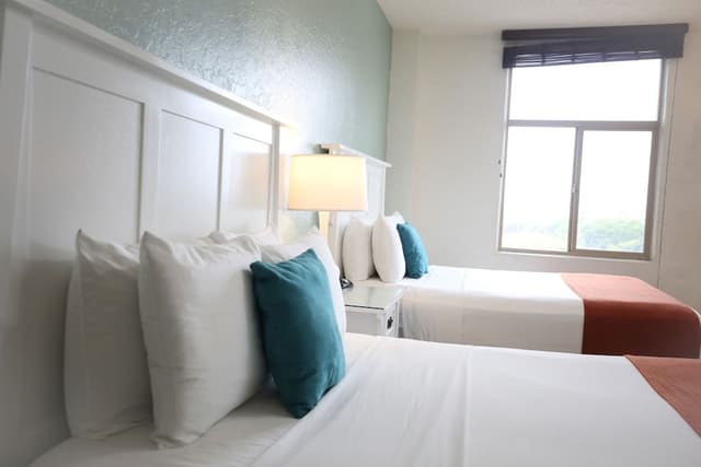 Standard Room, 2 Queen Beds