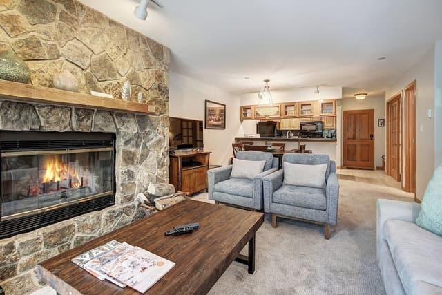 Condo, 2 Bedrooms