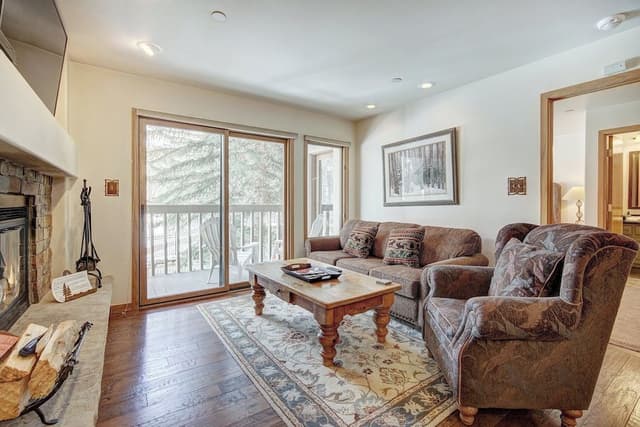 Condo, 2 Bedrooms