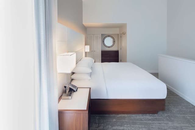 1 KING BED DUPLEX SUITE W/ 1 BALCONY