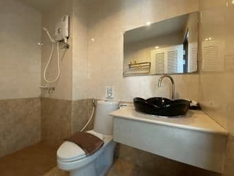 Standard Room (Twin)