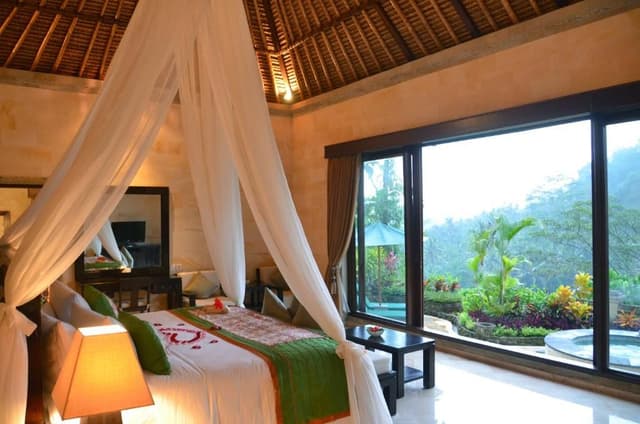 Royal Spa Villa