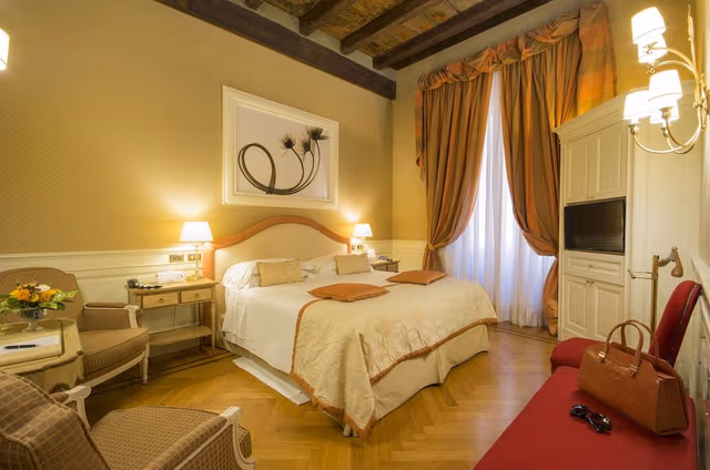 Deluxe Suite, 2 Bedrooms, Smoking
