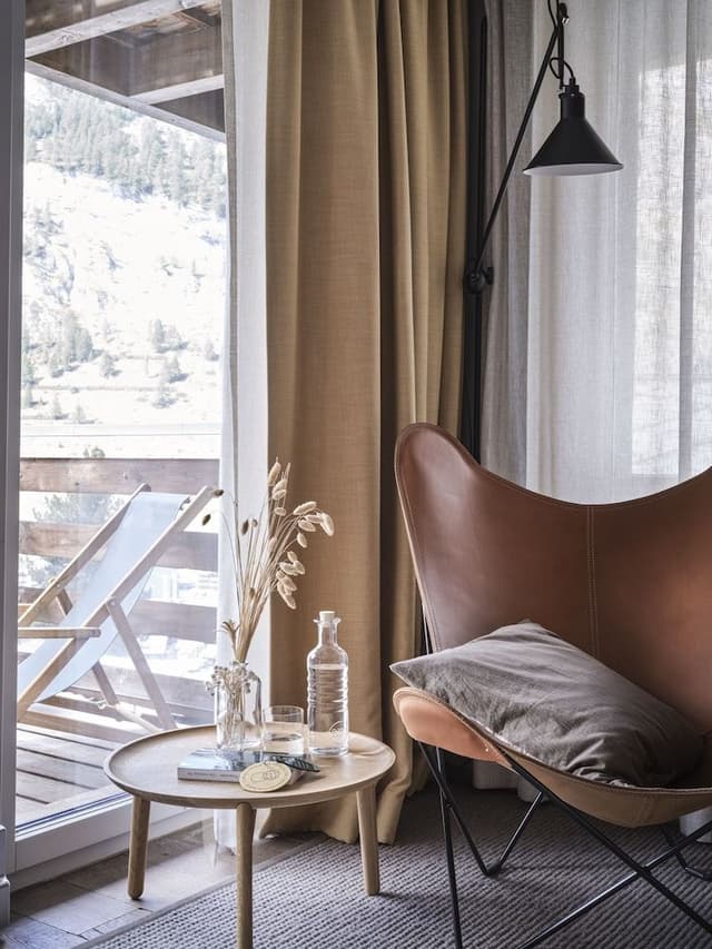 Room (Alpinist L)