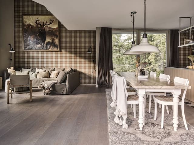 Room (Huntsman Lodge)
