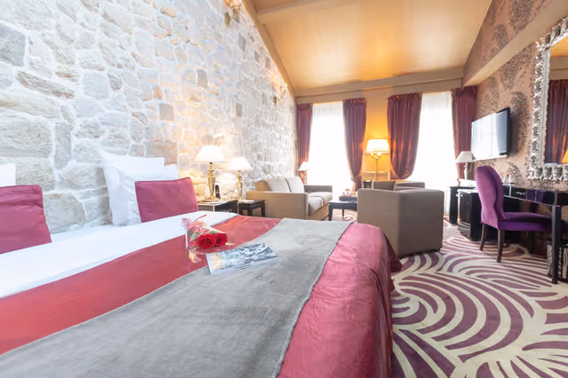 Junior Suite Room