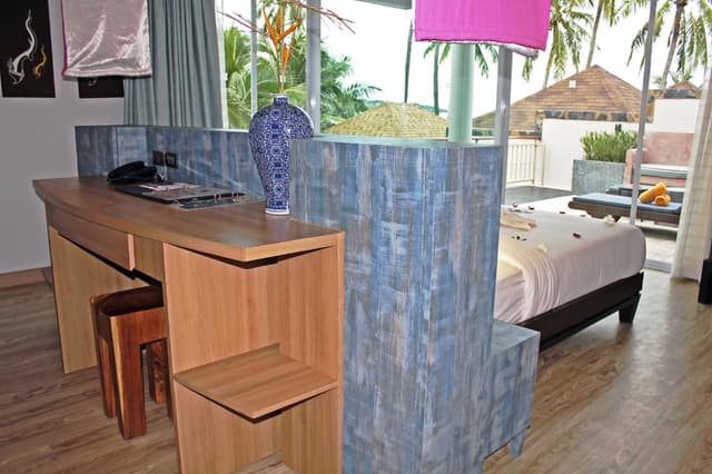 Sunrise Suite