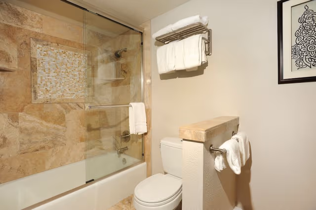 Condo, 2 Bedrooms (2 Bath)