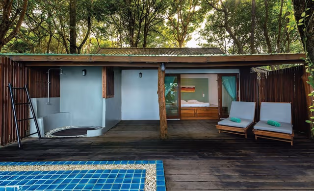 Mini Pool Villa / Modern Style