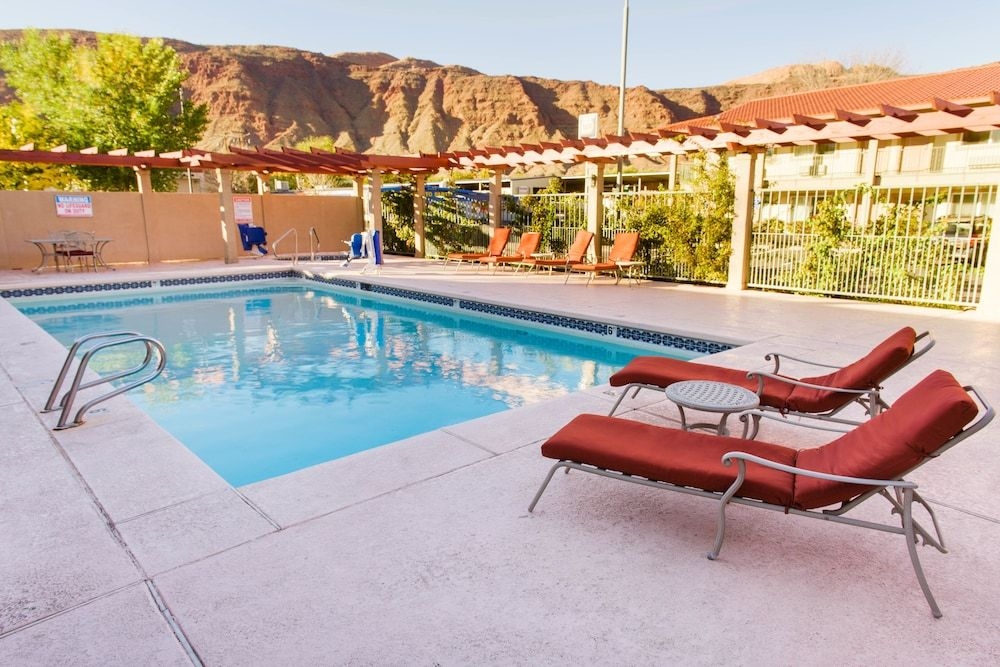 Ramada Moab Downtown4