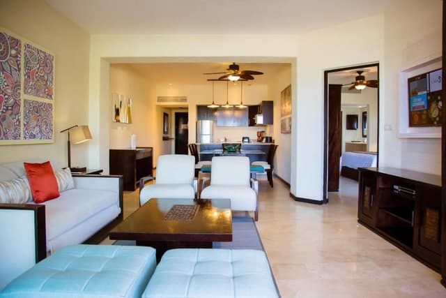 One-Bedroom Suite