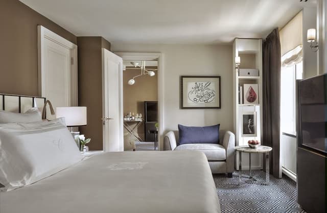 Executive Room, 1 King Bed