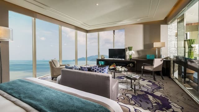 Presidential Suite