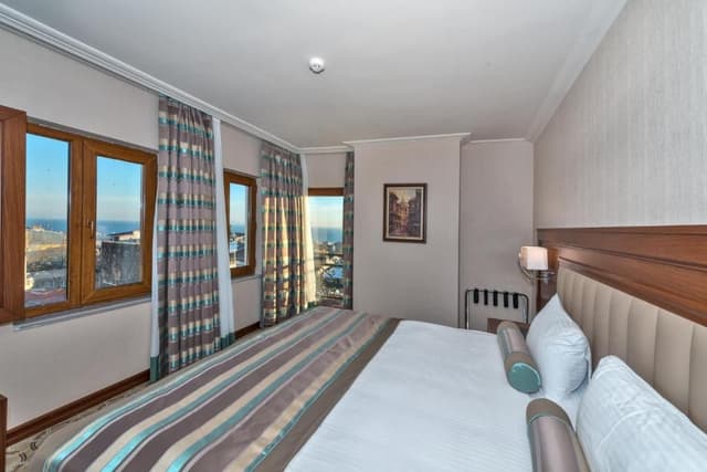Corner Suite with Bosphorus View