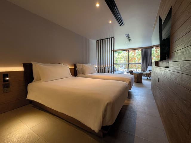 Duplex 2-Bedroom