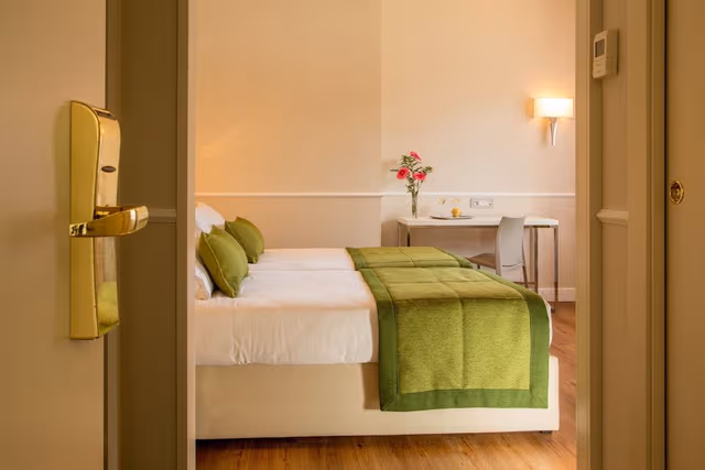 Triple Room