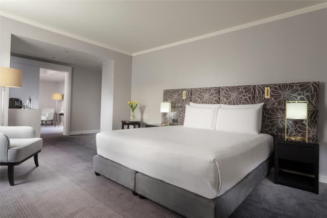 KING FAMILY SUITE