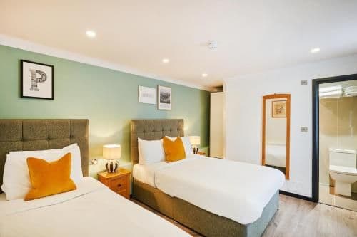 Standard Triple Room
