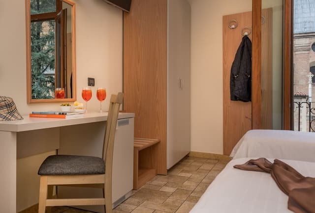 Standard Single Room