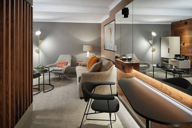 Executive Suite, Multiple Beds