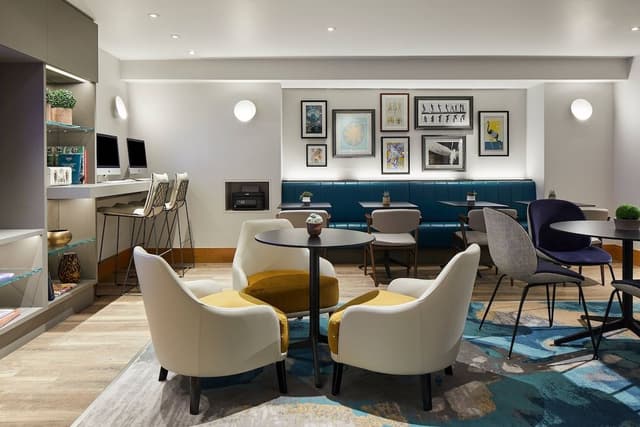 Executive Suite, Multiple Beds