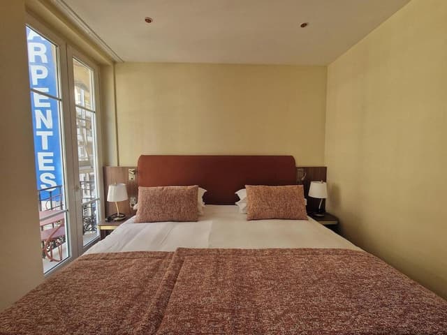 Family Apartment, City View