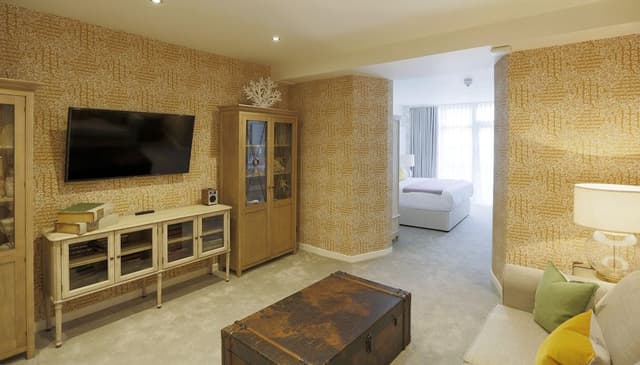 Junior Double Room