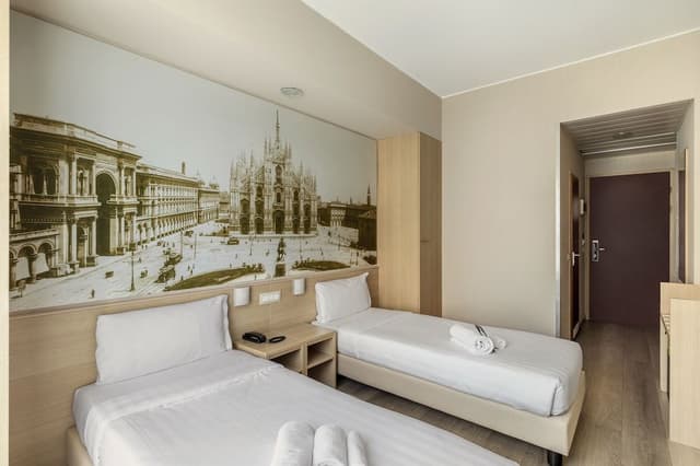 Standard Twin Room