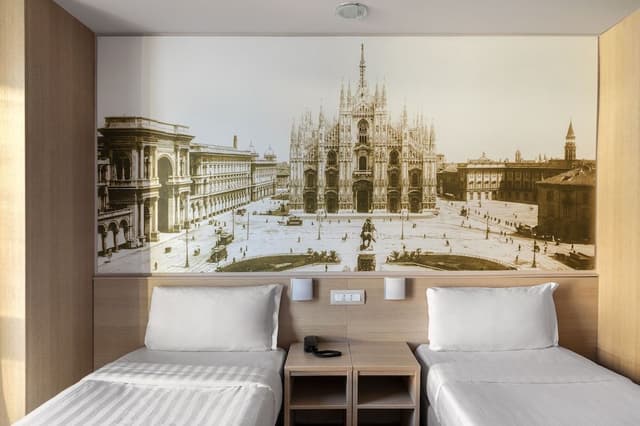 Standard Twin Room