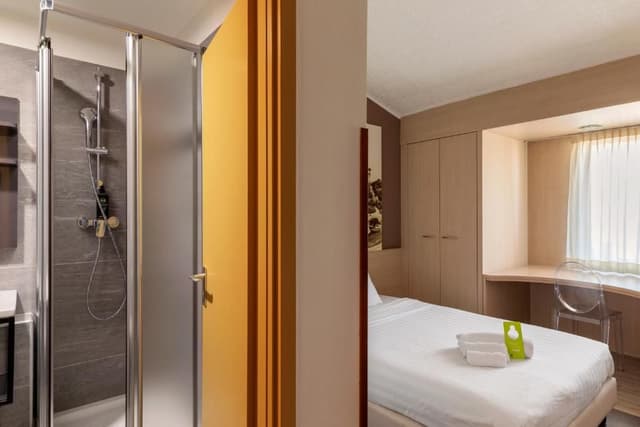 Comfort Single Room