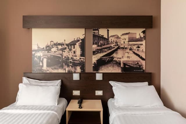Comfort Twin Room
