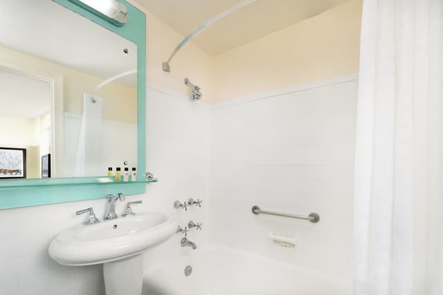 Metro View Room, 2 Double Beds