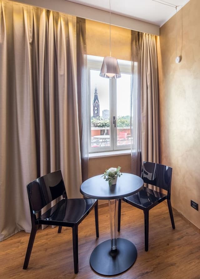Deluxe Room, Balcony