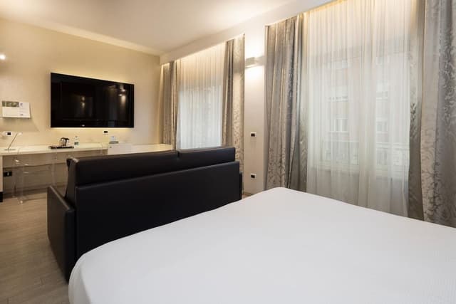 Family Room, 1 Queen Bed with Sofa bed