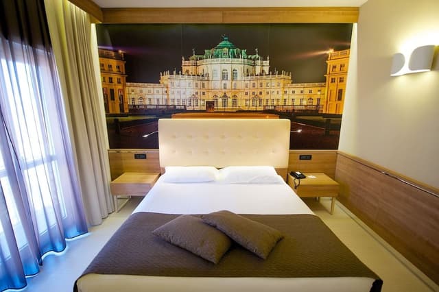 Deluxe Room, Balcony