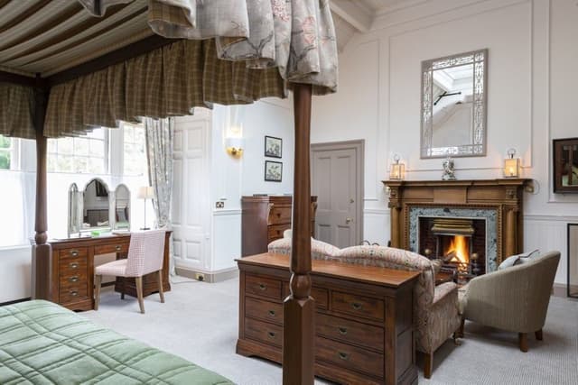 Deluxe Room (1 Double Bed)