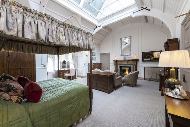 Deluxe Room (1 Double Bed)