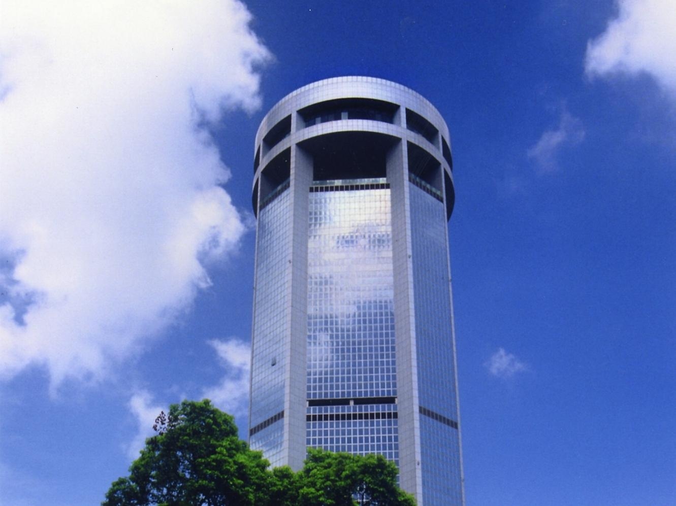 โรงแรมจิ่นเจียงทาวเวอร์ส (Jin Jiang Tower Hotel)2