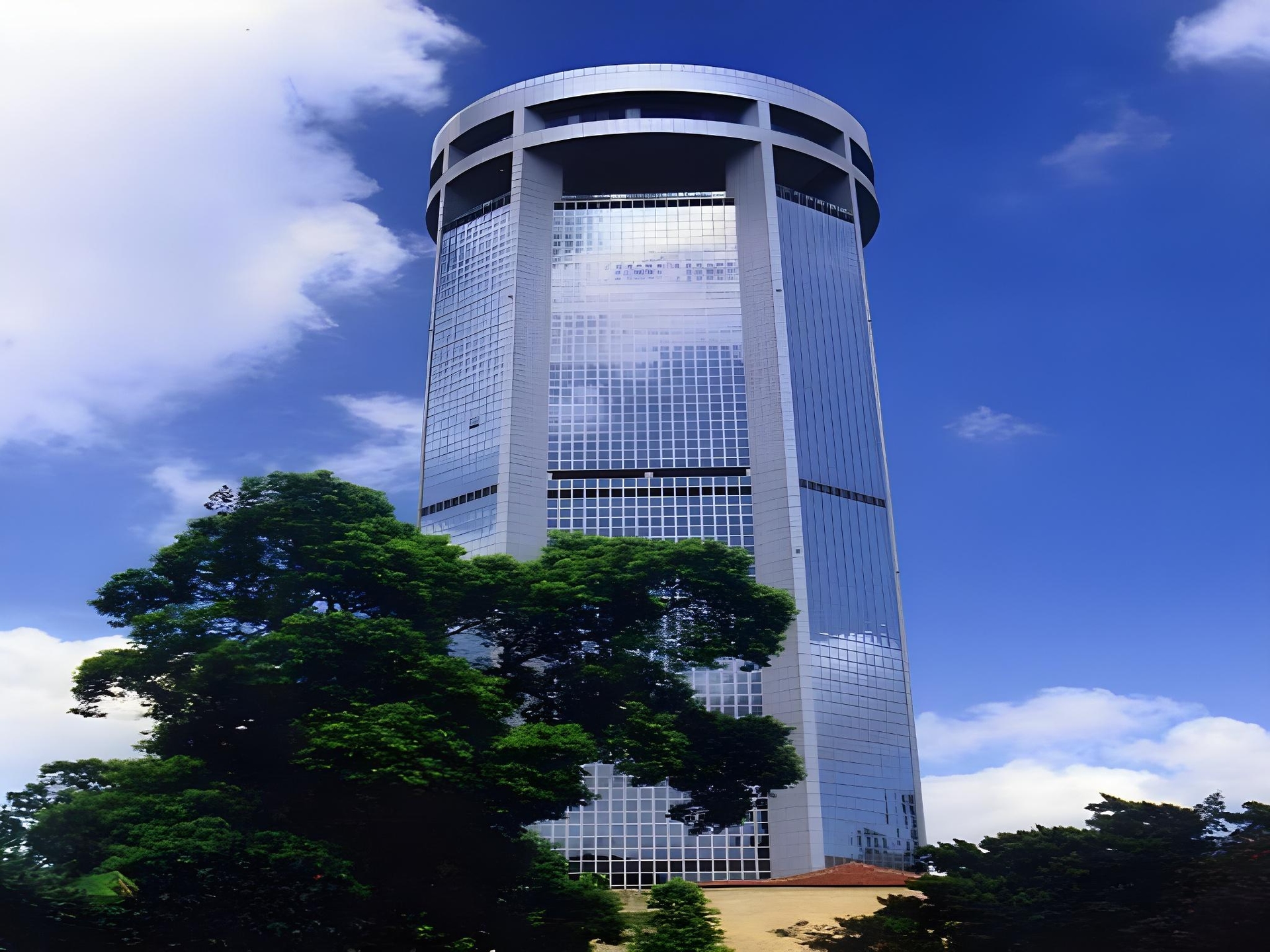 โรงแรมจิ่นเจียงทาวเวอร์ส (Jin Jiang Tower Hotel)3