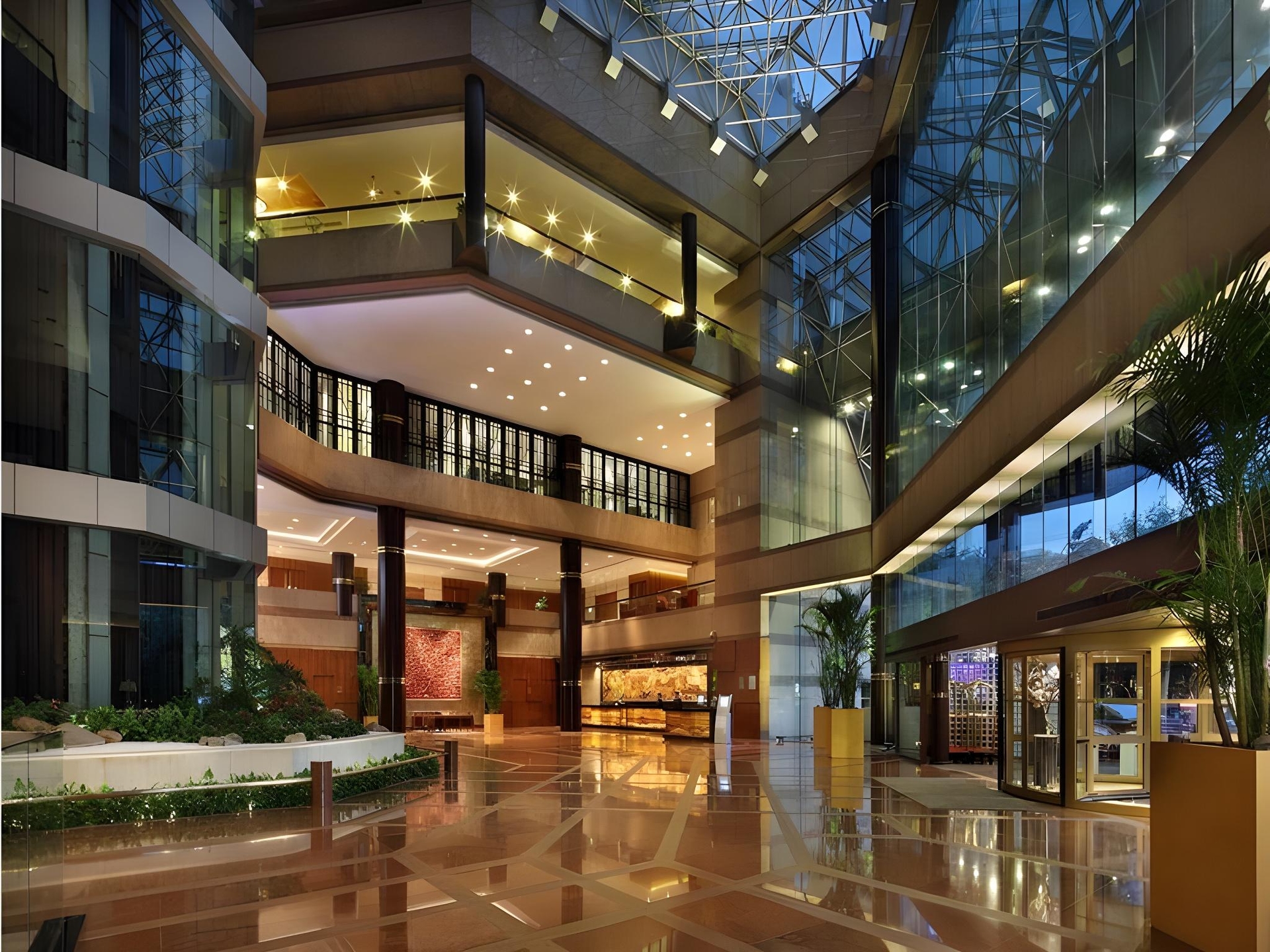 โรงแรมจิ่นเจียงทาวเวอร์ส (Jin Jiang Tower Hotel)0