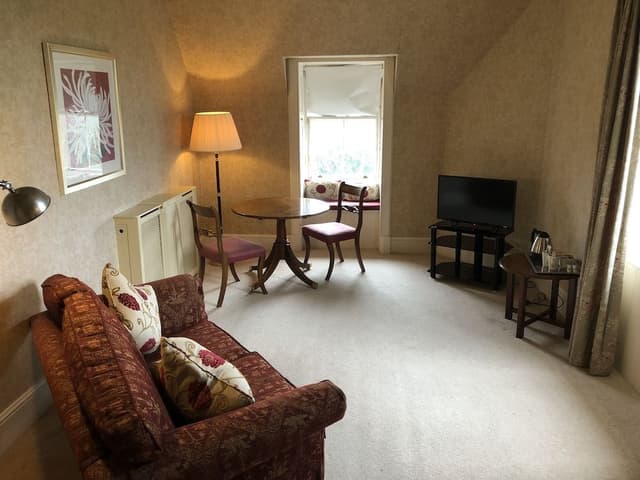 Suite, 1 King Bed