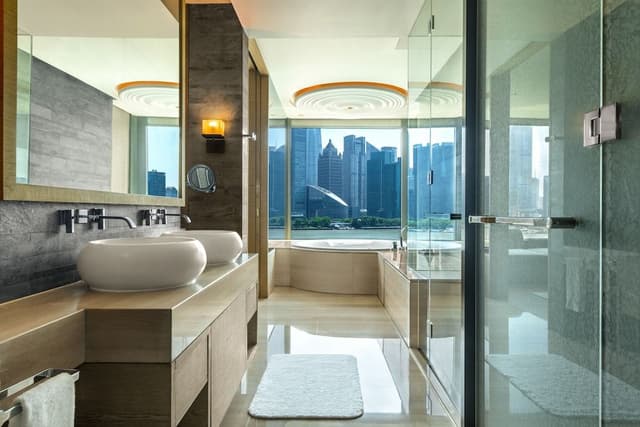 Bund Suite
