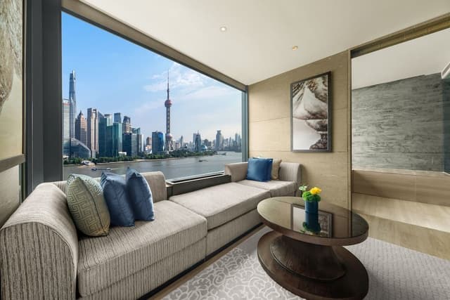 Bund Suite