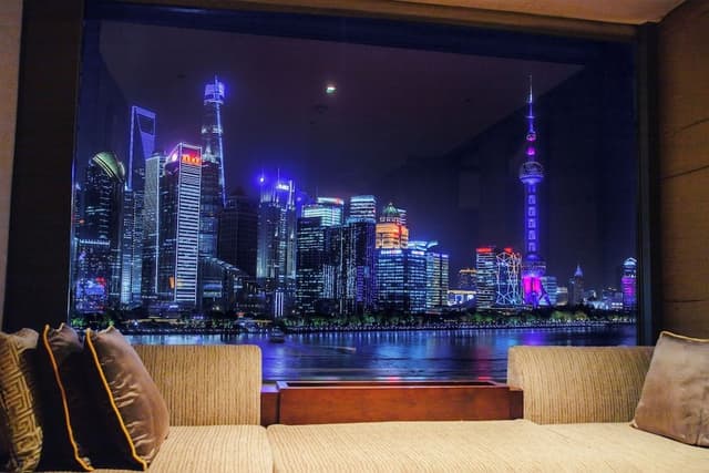 Bund Suite