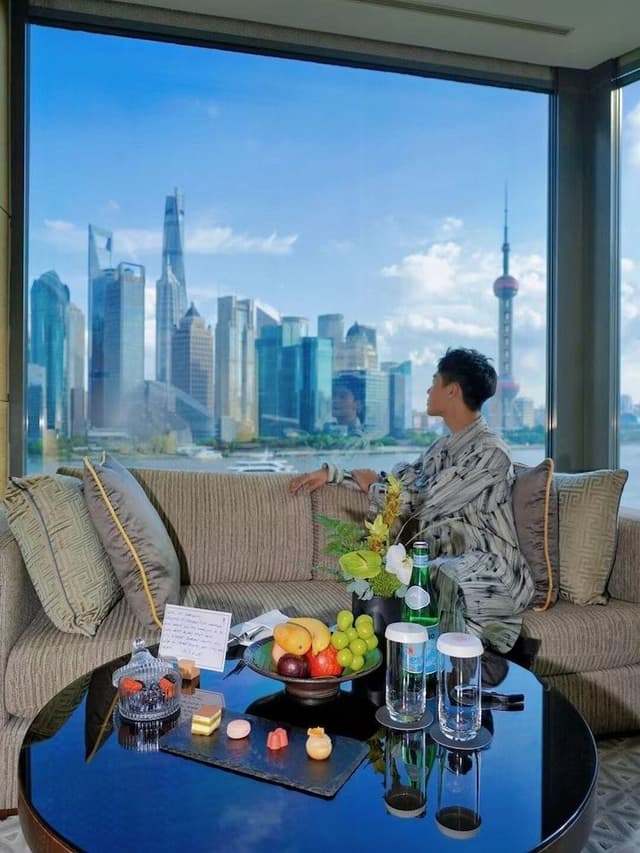 Bund Suite