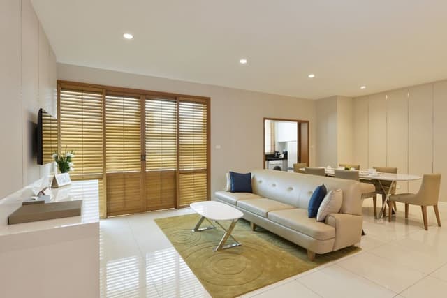 Suite, 3 Bedrooms, Balcony