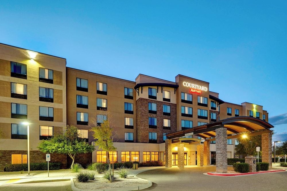 คอร์ทยาร์ดบายแมริออท ฟีนิกซ์นอร์ท/แฮปปี้แวลลีย์ (COURTYARD PHOENIX NORTH/HAPPY VALLEY HOTEL)1